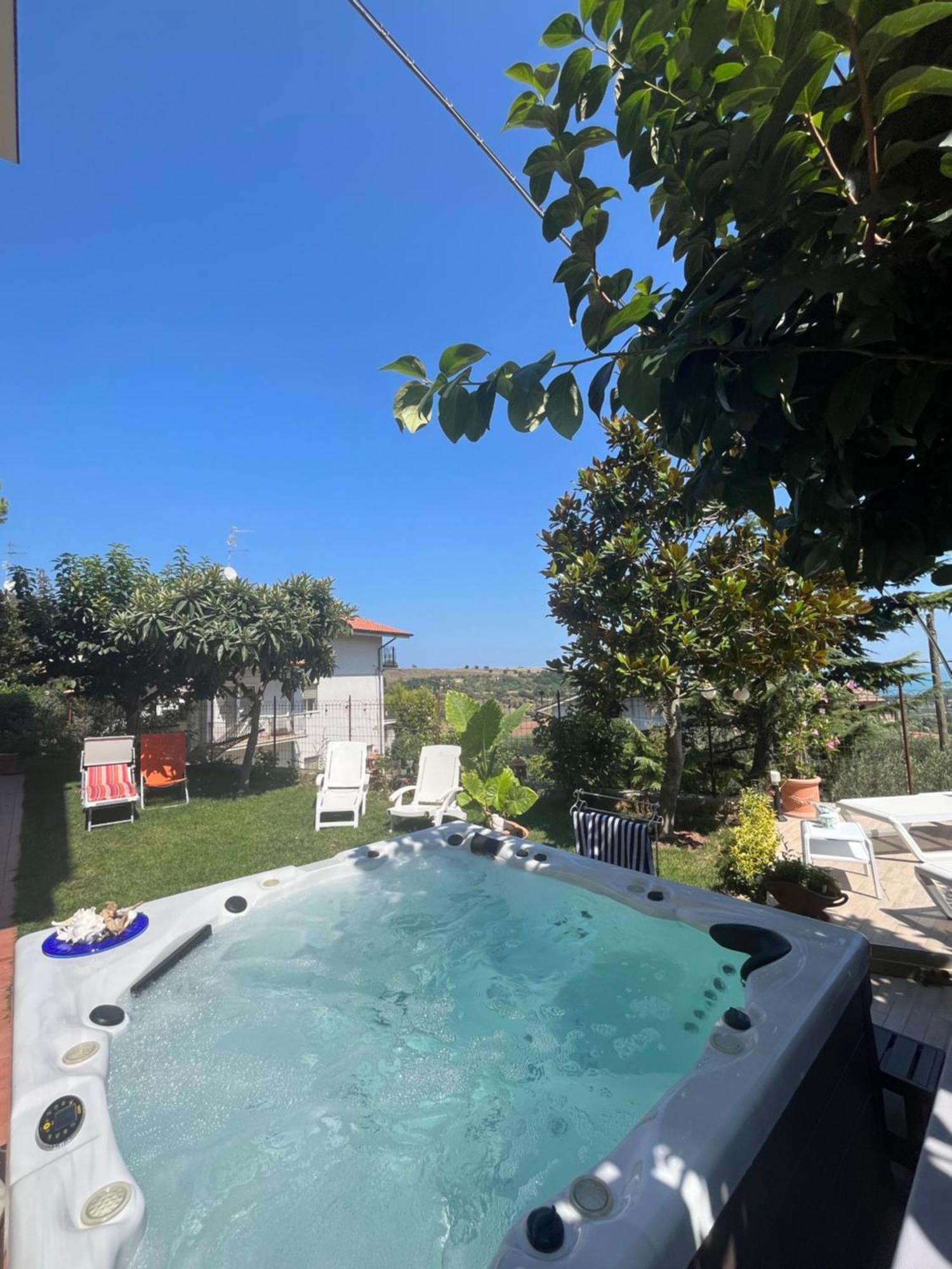 Salge B&B Residenza Di Charme Colonnella Ngoại thất bức ảnh